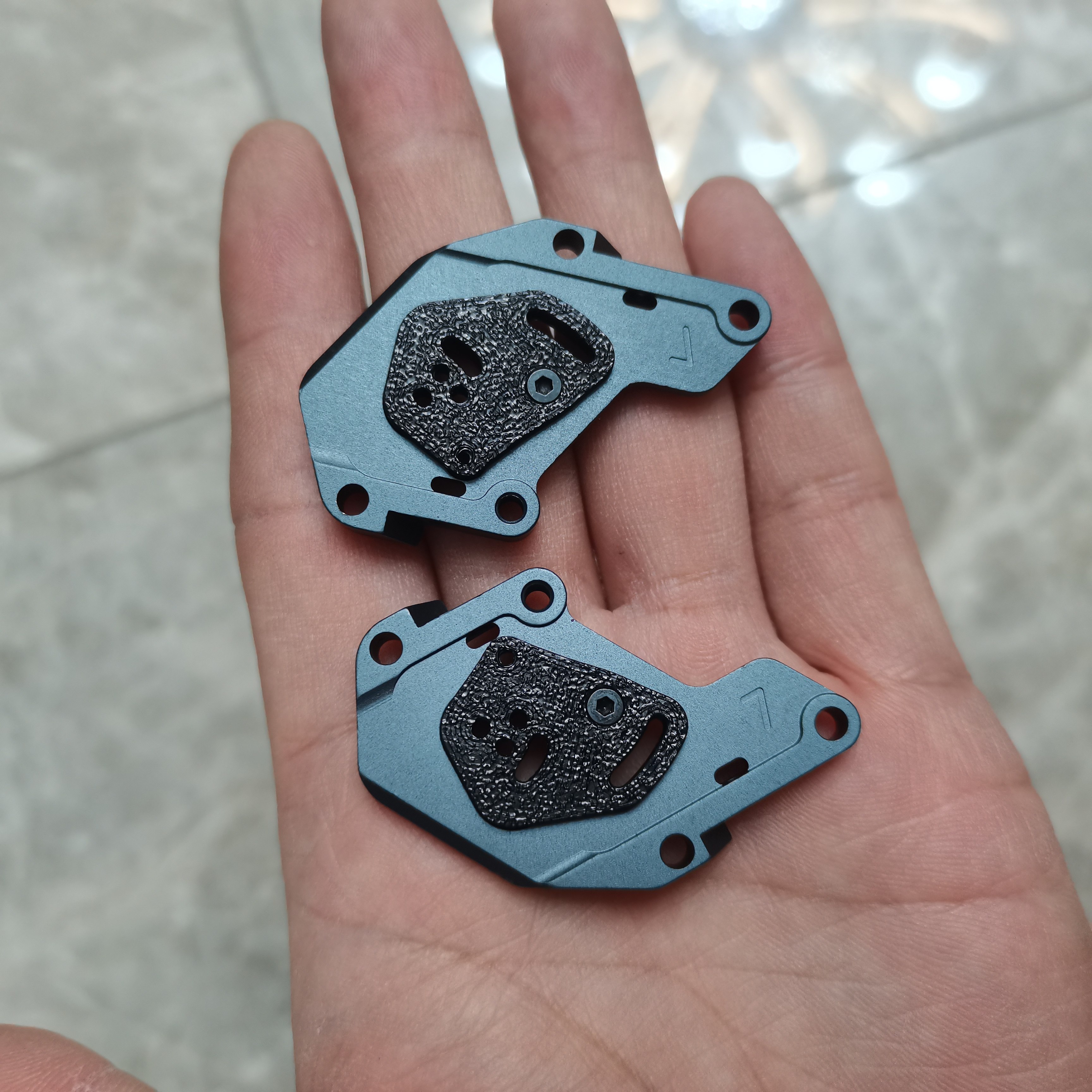 Front Nose Head Protection Kit - Drone Kit With Camera のレビューと価格